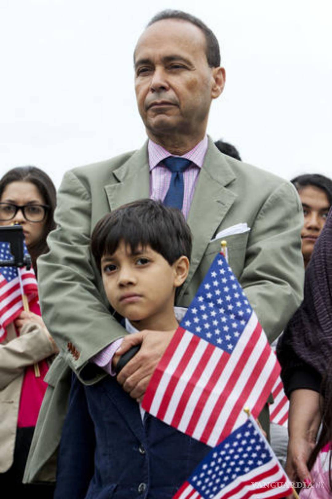 $!Piden a Obama que no deporte a niños y mujeres centroamericanos