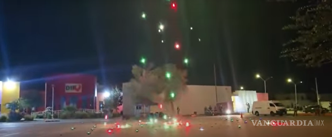 $!La empresa Space Drone Show le regresará al Ayuntamiento de Piedras Negras los 700 mil pesos que cobró por el show.