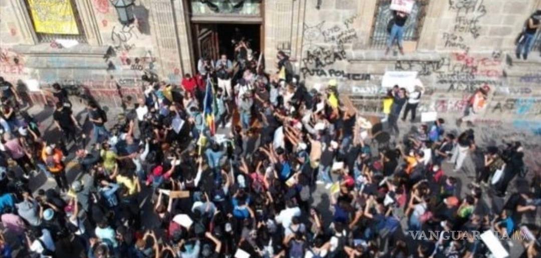 $!Arden protestas en Jalisco por asesinato de Giovanni