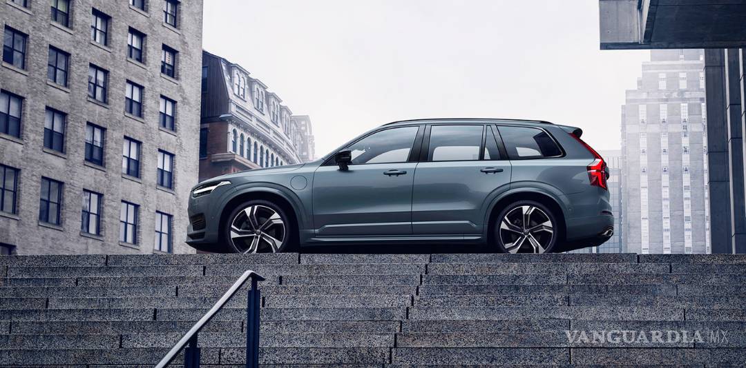 $!El Volvo XC90 se actualiza para ser más eficiente, más seguro y conectado