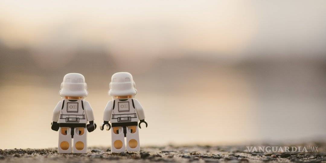 Lego evoluciona, dejará atrás el plástico por caña de azúcar