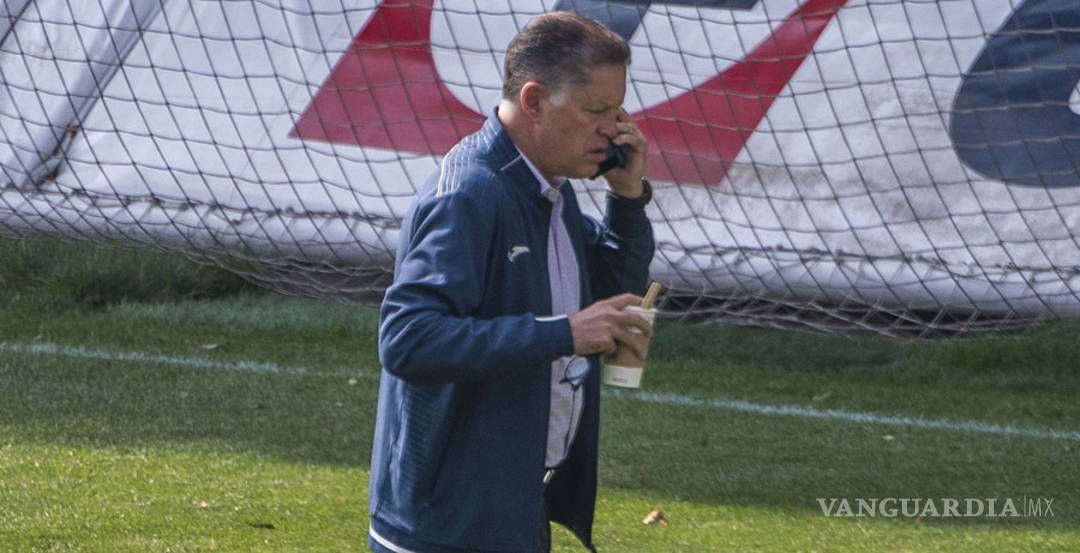 $!Diego Alonso, Memo Vázquez, Tena ¿Quién diablos será el nuevo técnico de Chivas?