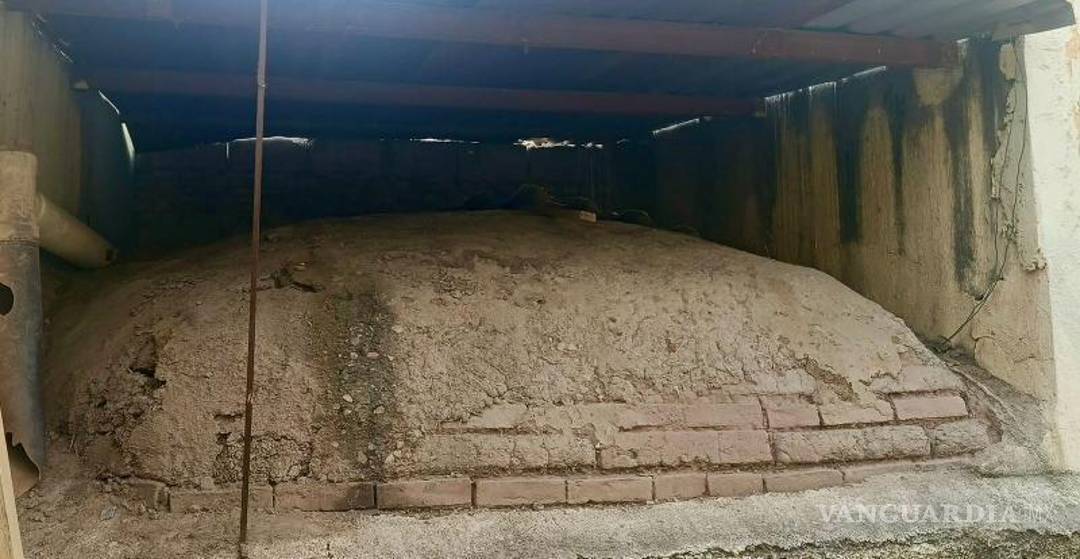 $!La tradición comenzó a desaparecer con el paso del tiempo, hasta extinguirse por completo en diciembre de 2019, cuando el horno se utilizó por última vez para la preparación de cenas navideñas.