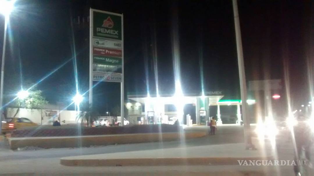 $!Llega escasez de combustible a La Laguna