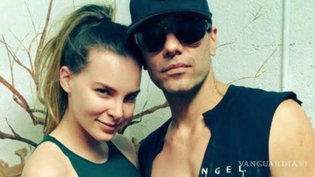 $!‘Belinda tendrá un bebé de Criss Angel’, afirma Mhoni Vidente