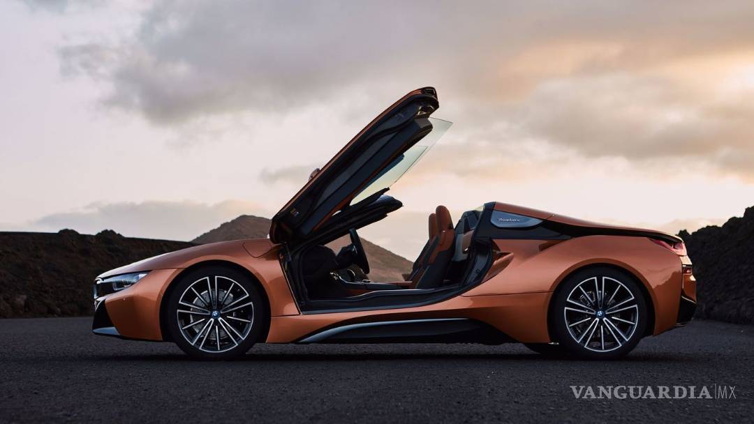$!El impresionante BMW i8 Roadster recorrerá México