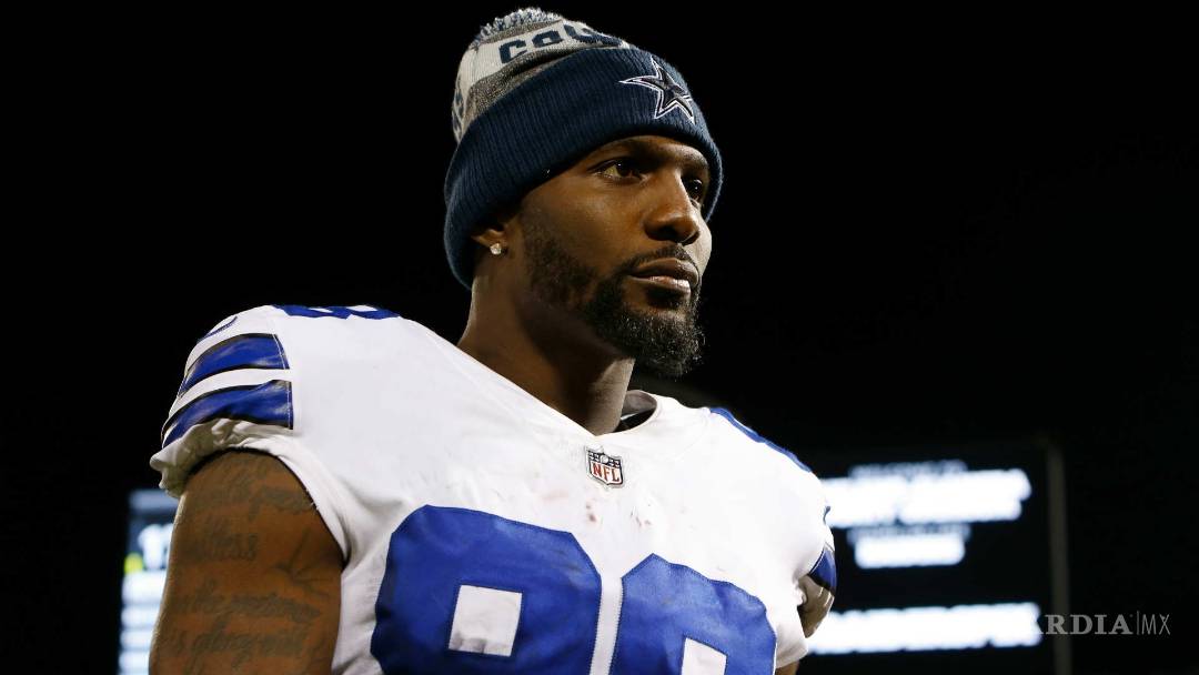 $!Llega, entrena y ¿se lesiona? Dez Bryant estaría fuera toda la temporada por una fractura