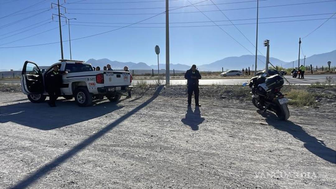 $!Saltillo: arrolla a oficial mientras dirigía el tránsito en Los Pastores; conductora es detenida