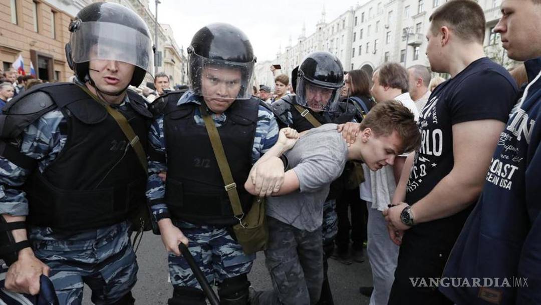 $!Arrestan a Navalny antes de las manifestaciones anti-Putin en Moscú