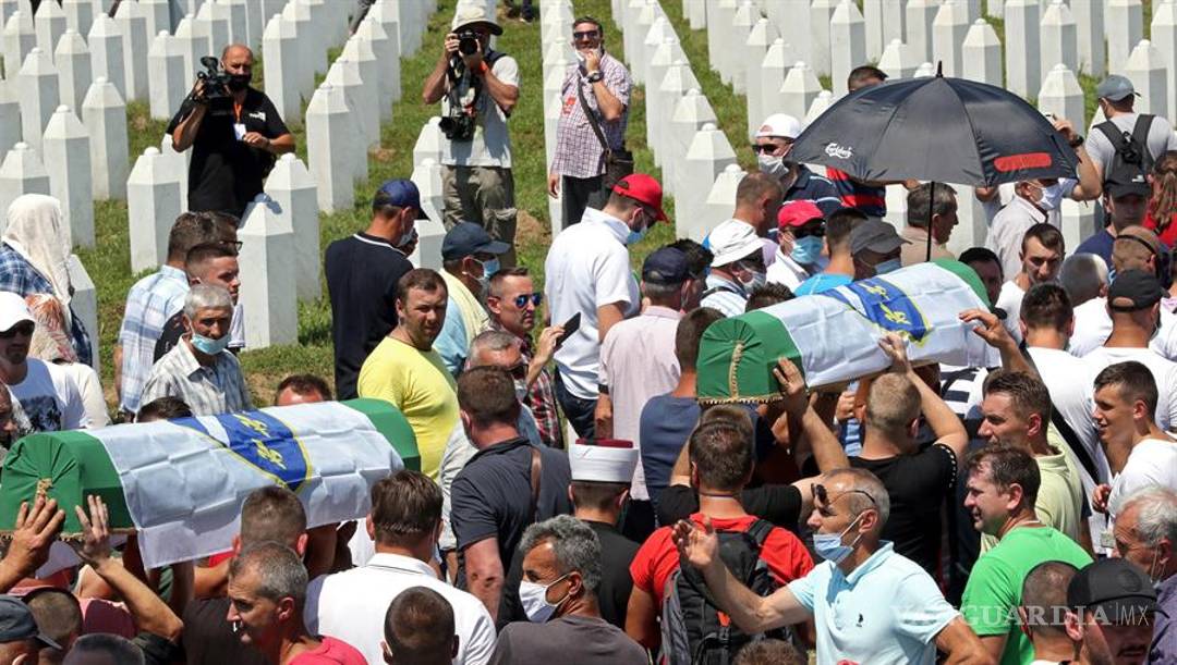 $!25 años después los bosnios no pueden cerrar la herida y el dolor por el genocidio de Srebrenica