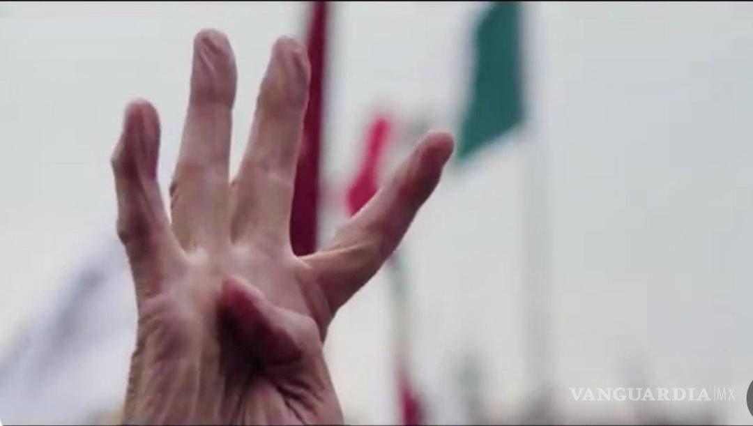 $!No puedes atender las evidentes corrupciones de la camarilla comandada por el ex presidente? Llena el Zócalo.