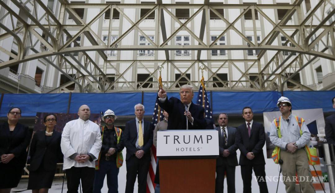 $!Los obreros latinos de Trump, contra Trump