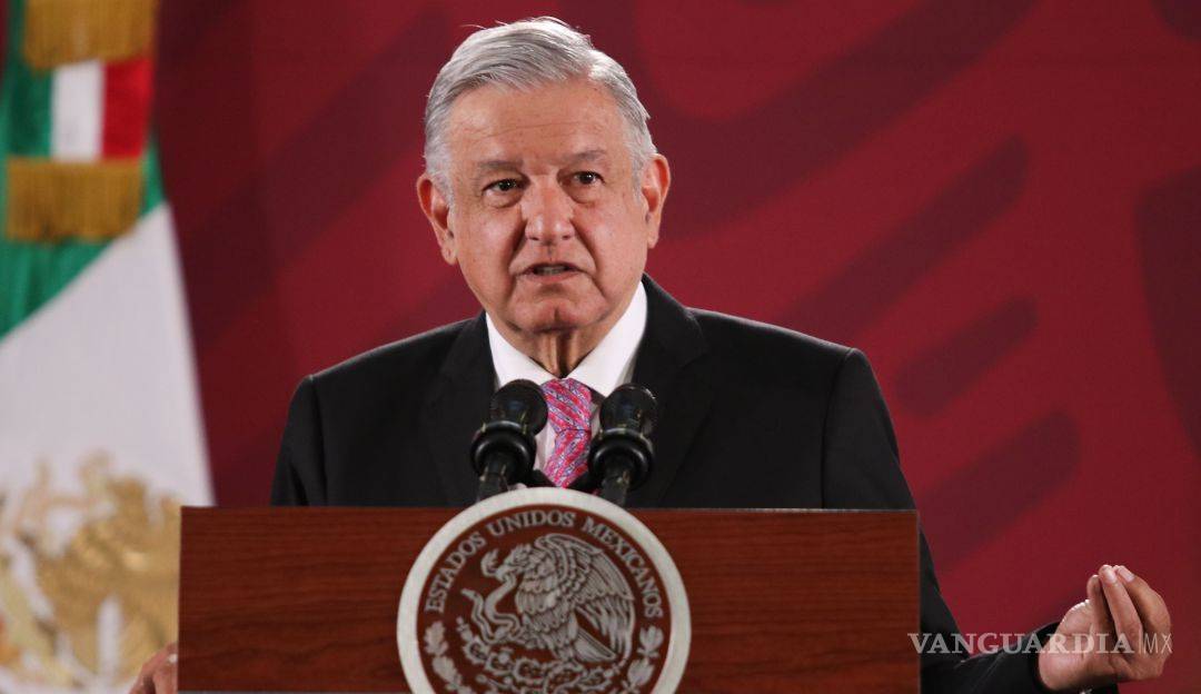 AMLO congela su sueldo y pide a partidos políticos den la mitad de su presupuesto ante coronavirus