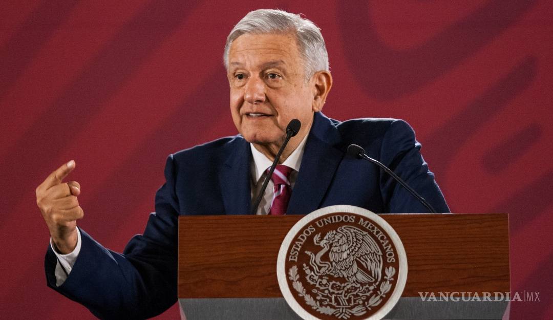 Sabotaje legal, suspensión de obras en aeropuerto de Santa Lucía: AMLO