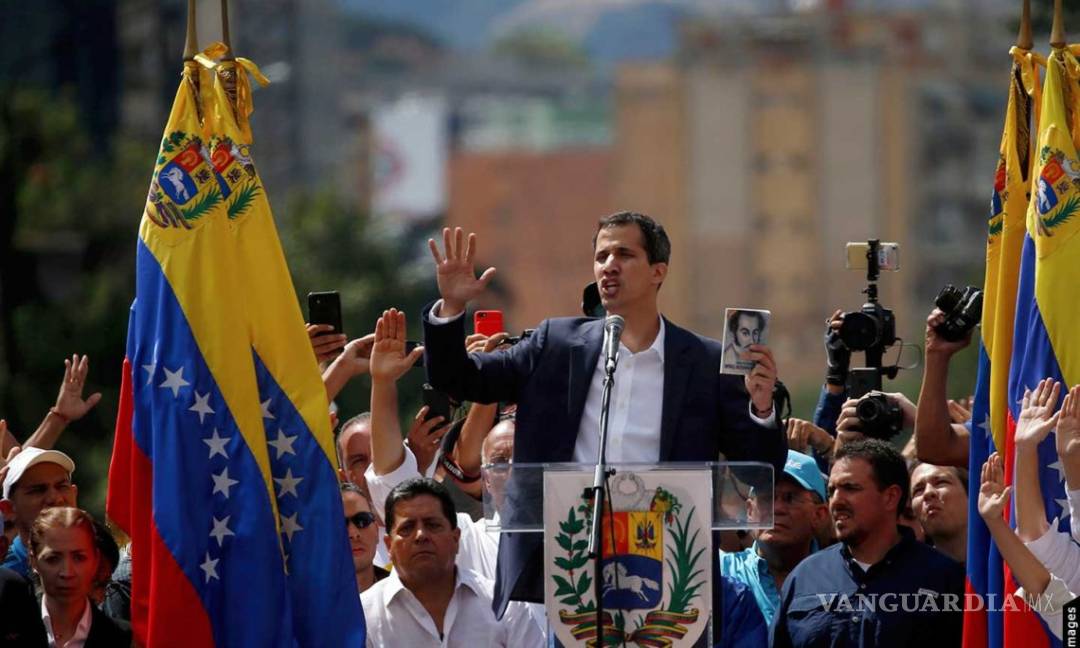$!Evaluaremos intervención militar de Estados Unidos en Venezuela, anuncia Juan Guaidó