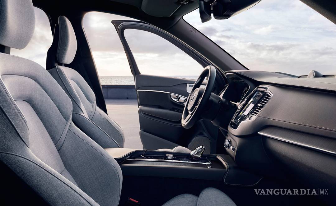 $!El Volvo XC90 se actualiza para ser más eficiente, más seguro y conectado