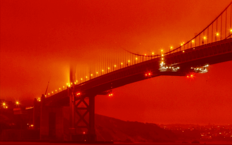 $!Incendios forestales pintan de un color naranja apocalíptico el cielo de San Francisco