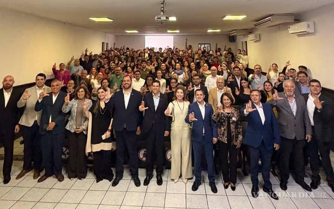 $!El nuevo director llamó a la comunidad universitaria a mantener la unidad y dejar de lado las diferencias.