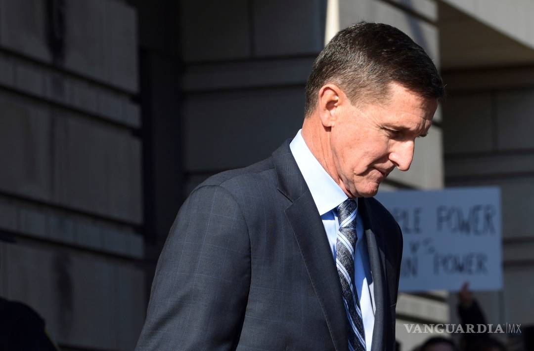 $!Busca Trump cambiar tendencia noticiosa sobre Michael Flynn