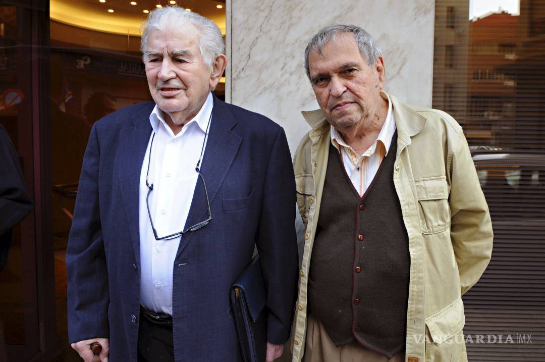 $!Rafael Cadenas está revisando textos sin publicar para editar una nueva obra