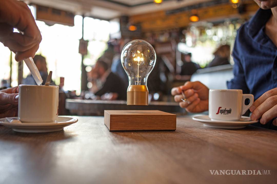 $!Flyte, ¡El foco flotante!