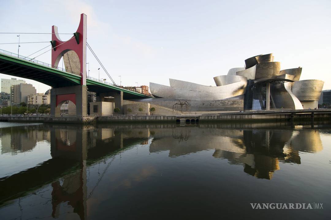 $!Museo Guggenheim Bilbao, el más bonito del mundo