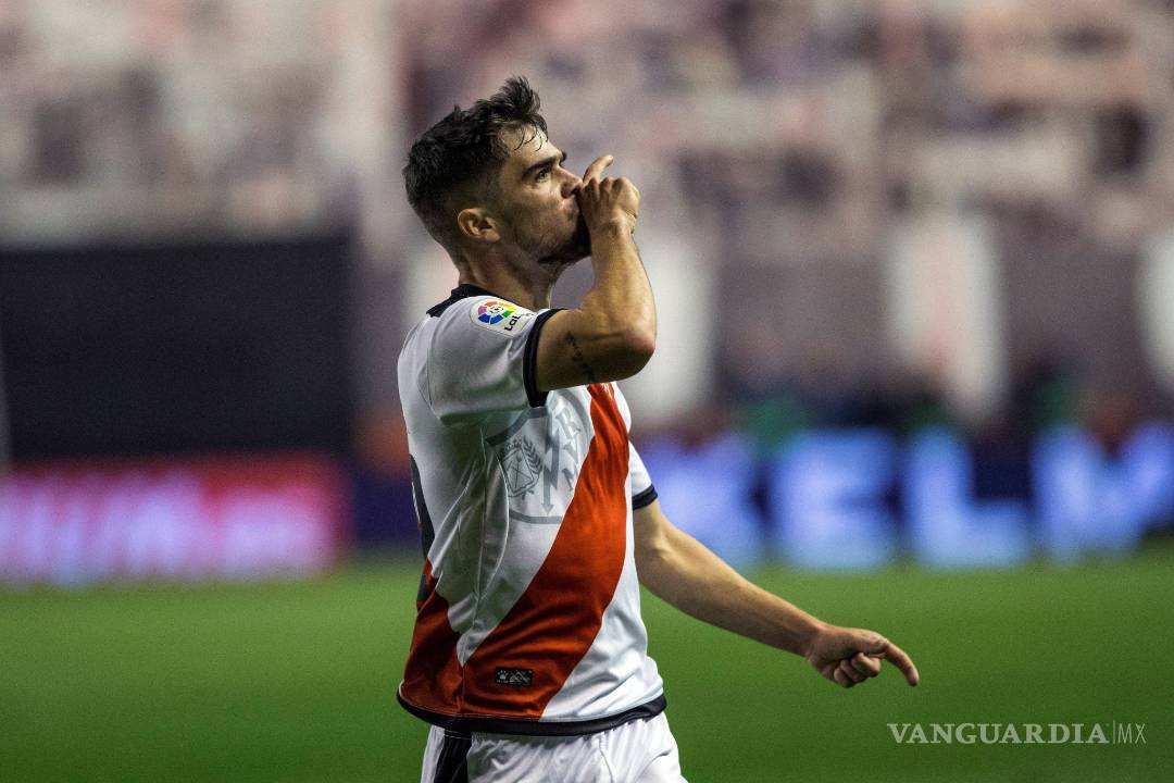 $!Suárez salva a un Barcelona a punto de hacer el ridículo