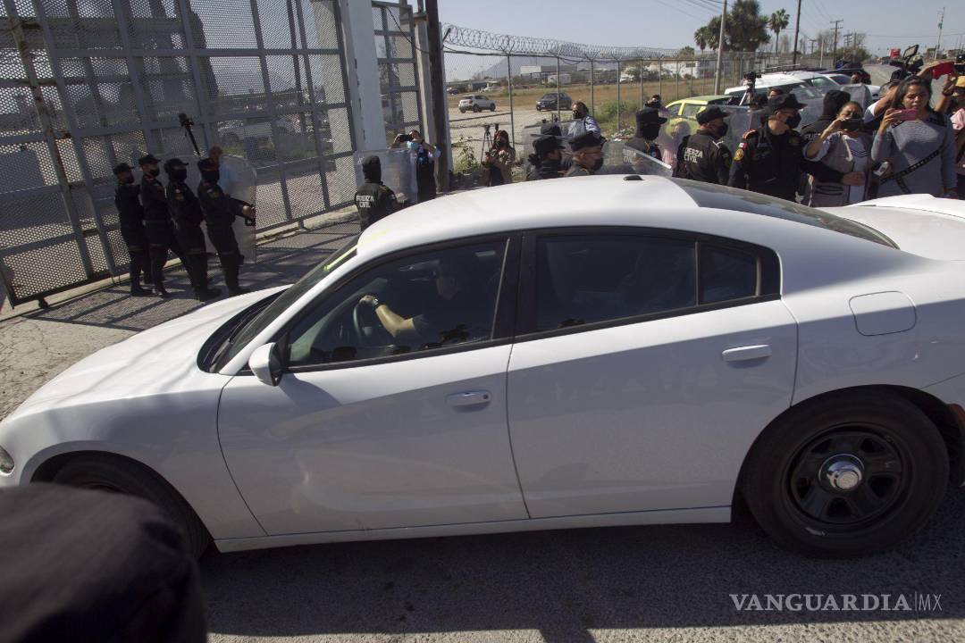 $!“El Bronco” a su arribo al Penal de Apodaca.