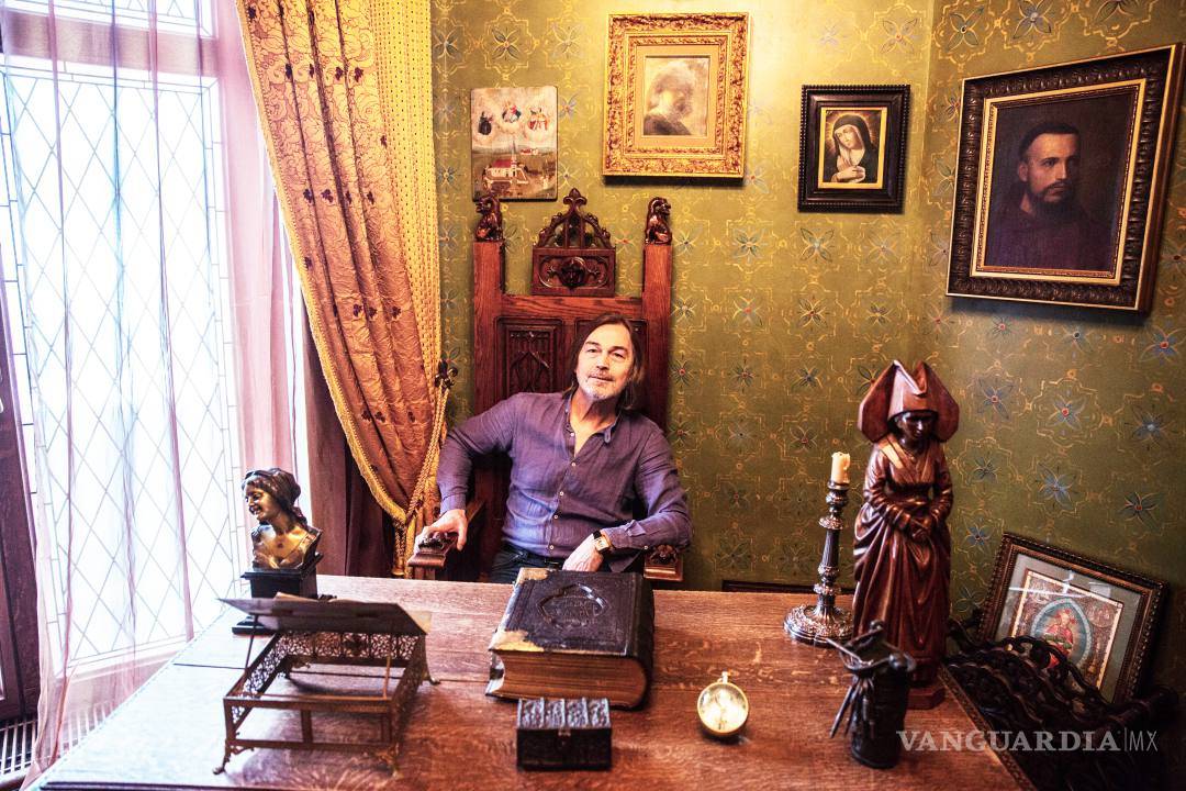 $!Nikas Safrónov, el Salvador Dalí ruso