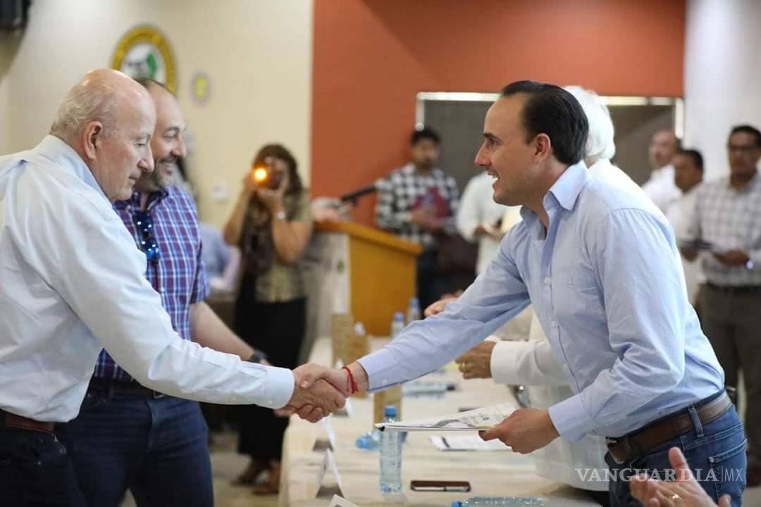 $!El gobernador Manolo Jiménez destacó que la labor en conjunto entre la sociedad y el gobierno es clave.