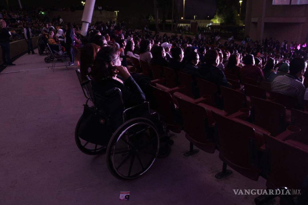 $!Poner fin al bullying en todas sus formas, exhorta Vujicic