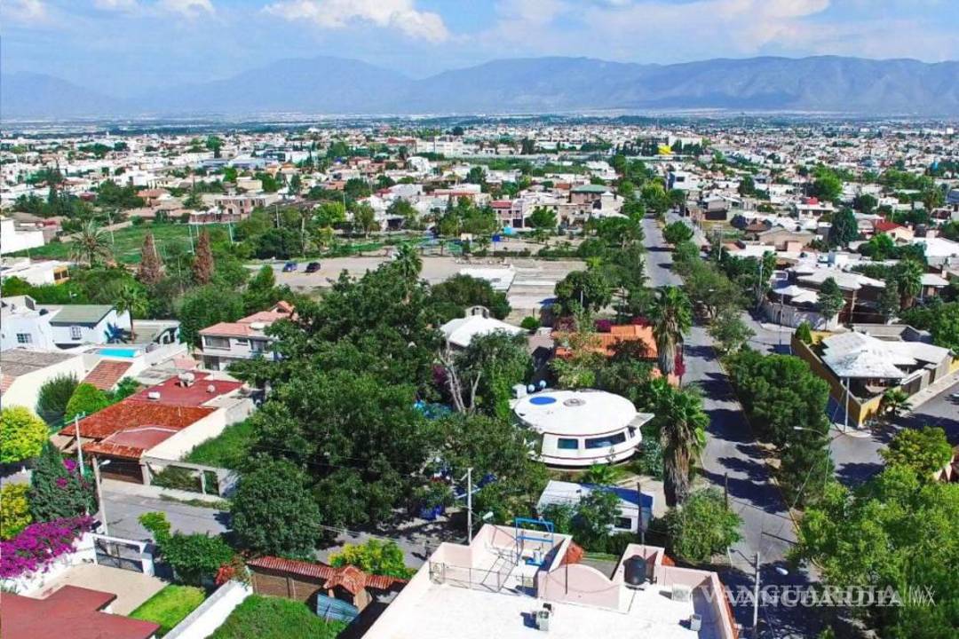 $!Casa con forma de platillo volador en Saltillo, construcción es obra del arquitecto Jaime Fuentes Flores.