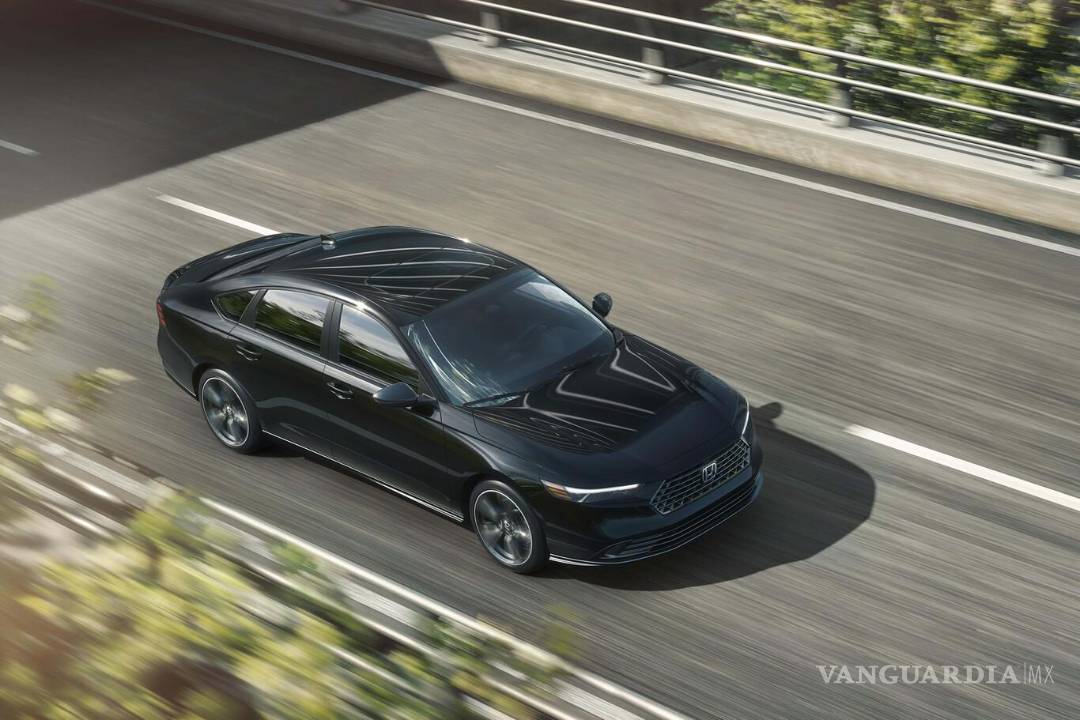 $!El sedán mantiene las opciones de motor turbo e híbrido sin cambios en potencia.