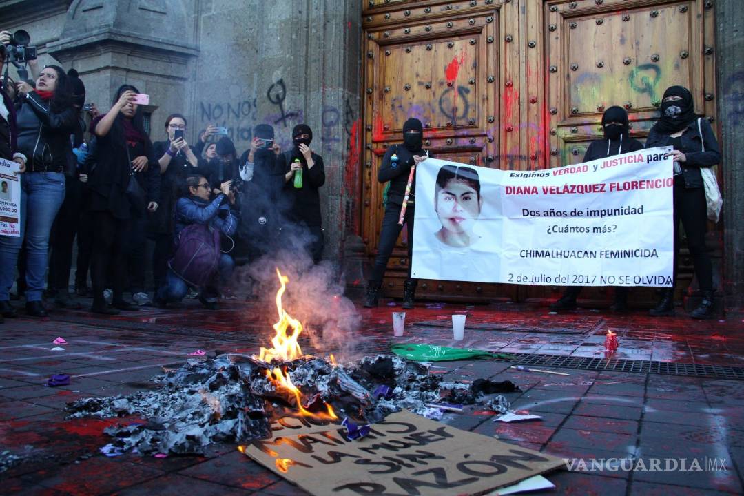 $!Feministas con ira, dolor y frustración mira estas imágenes