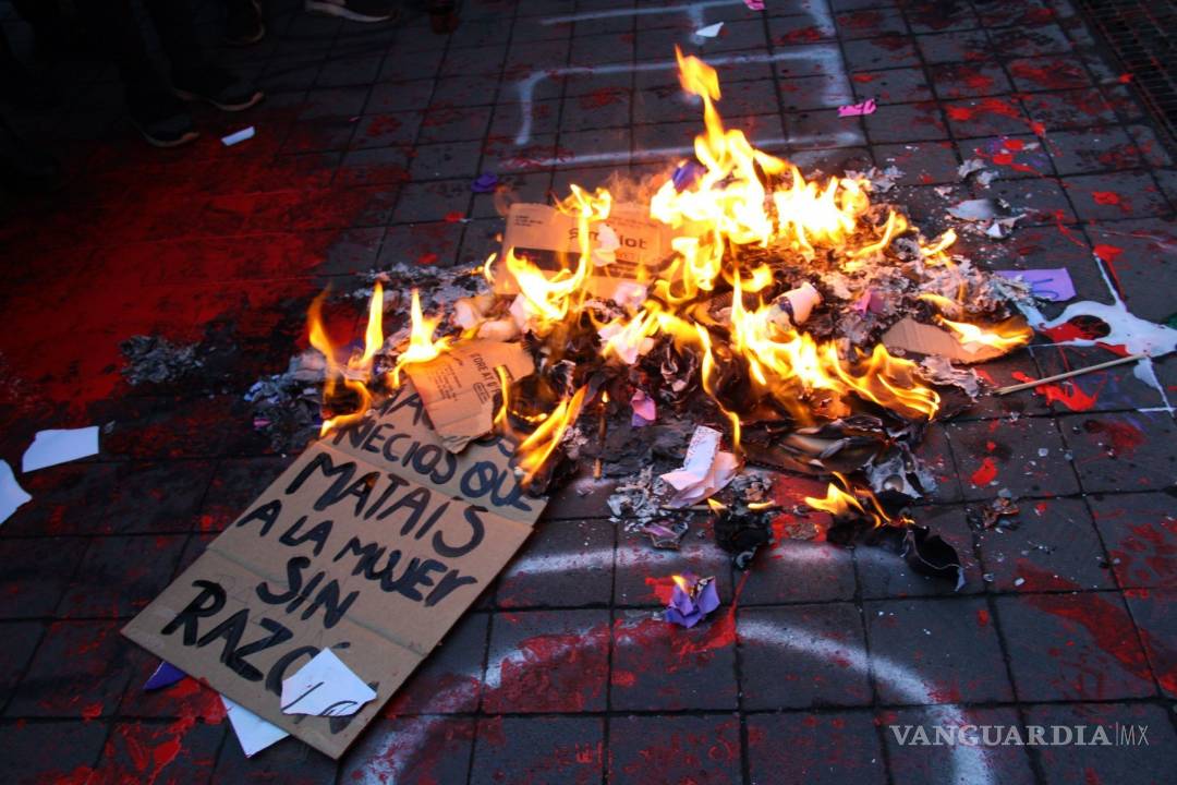 $!Feministas con ira, dolor y frustración mira estas imágenes