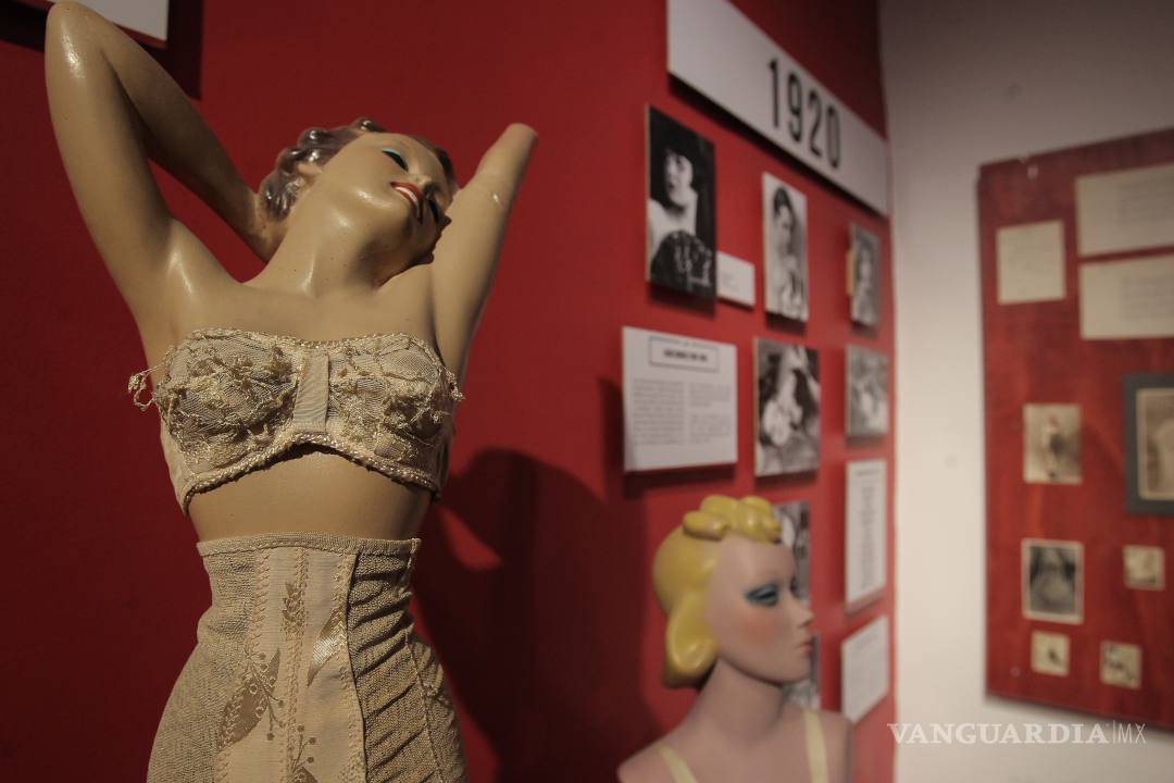 $!"La vida íntima de los objetos” reviven 150 años de erotismo en México