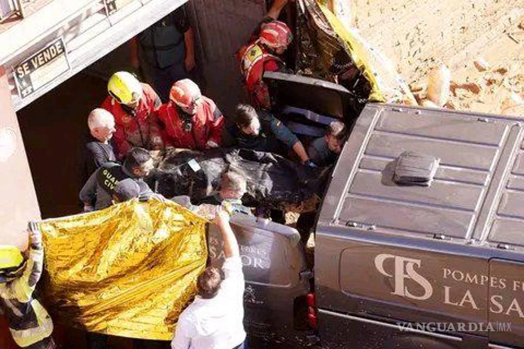 $!Siguen contando cuerpos en Valencia, España; ya son más de 200 fallecidos por inundaciones