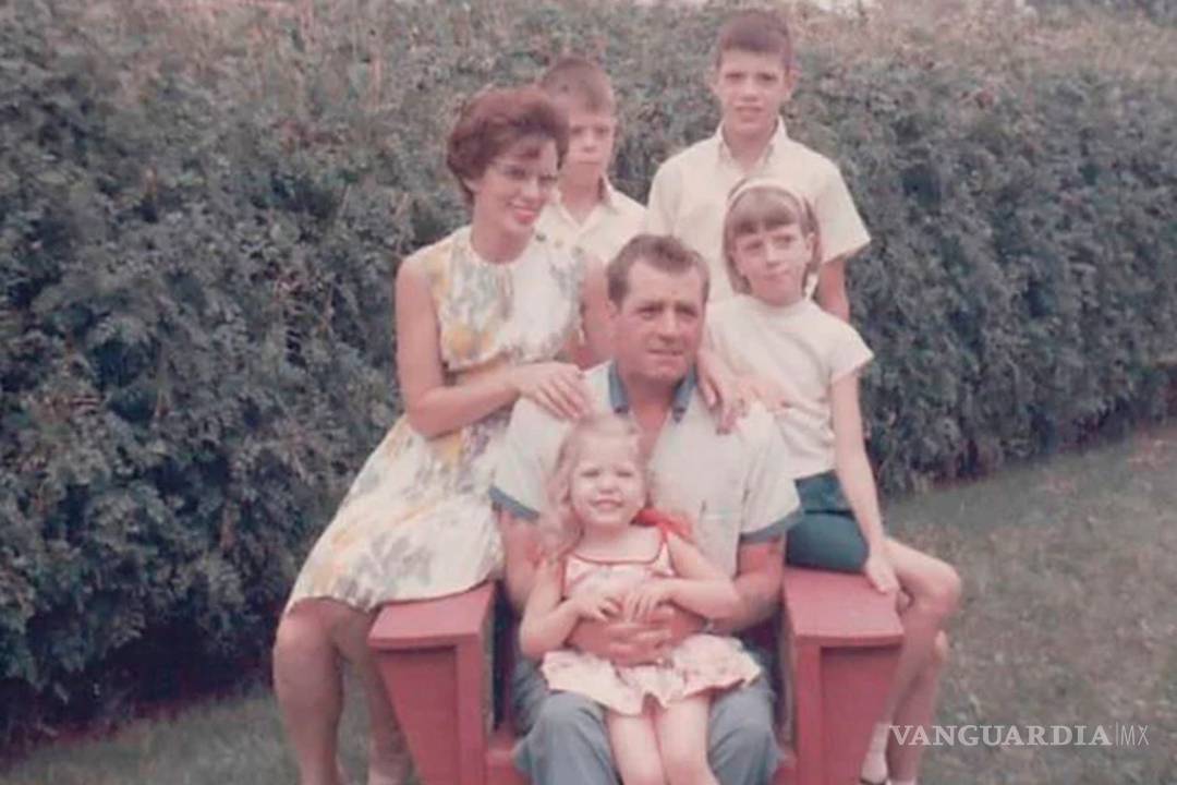 $!La violaron, golpearon y torturaron mientras su hijo dormía en la parte trasera del auto