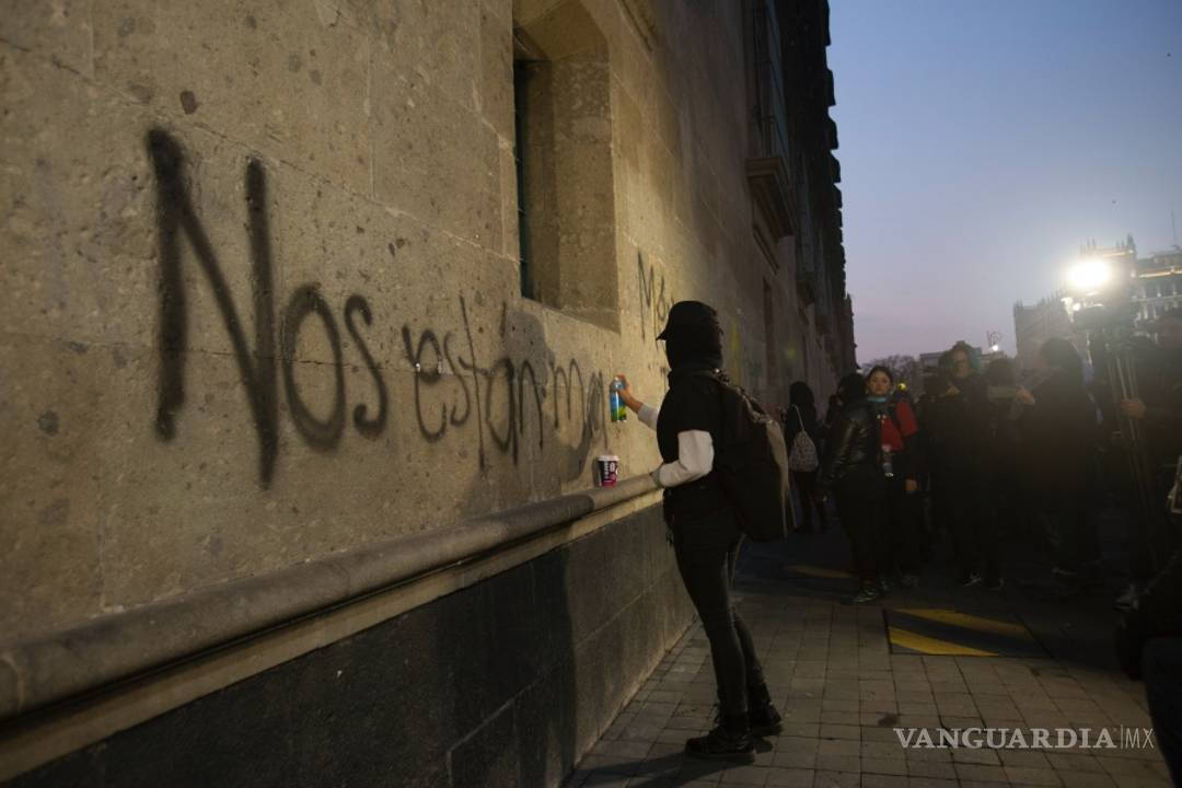 $!Feministas con ira, dolor y frustración mira estas imágenes