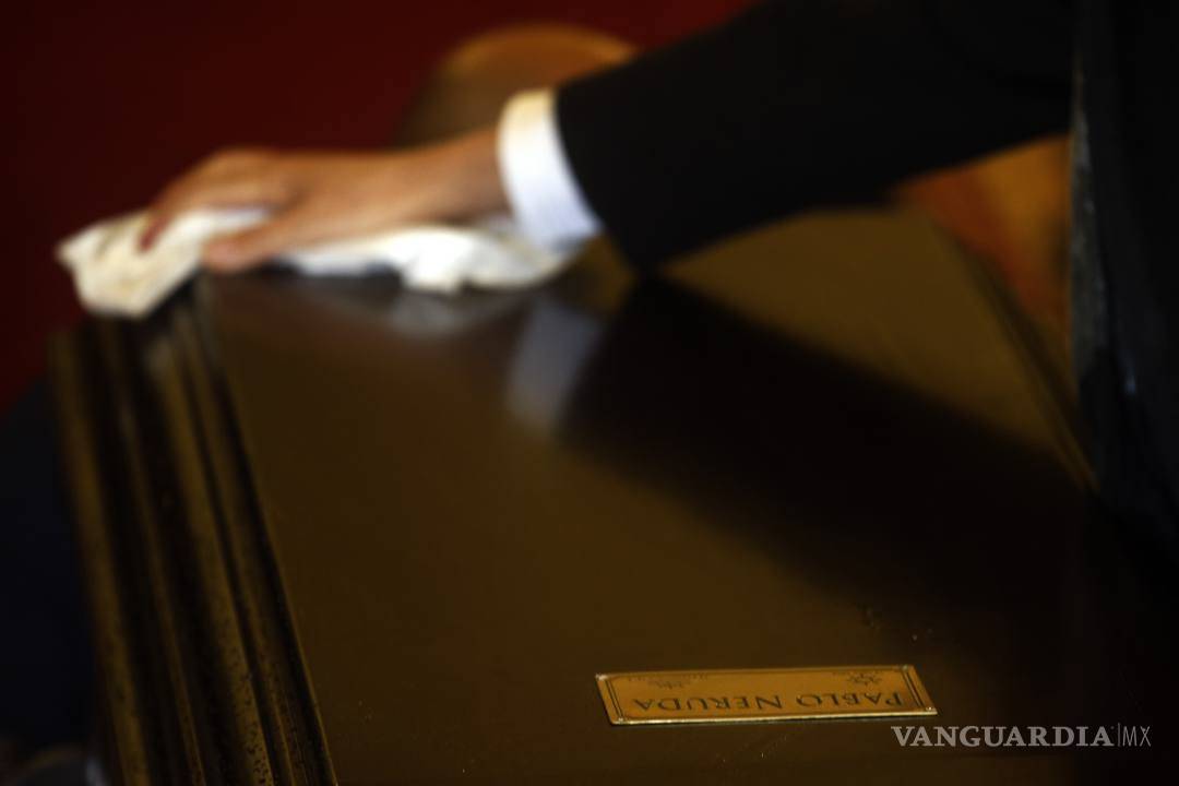 $!Pablo Neruda será sepultado por cuarta ocasión este martes