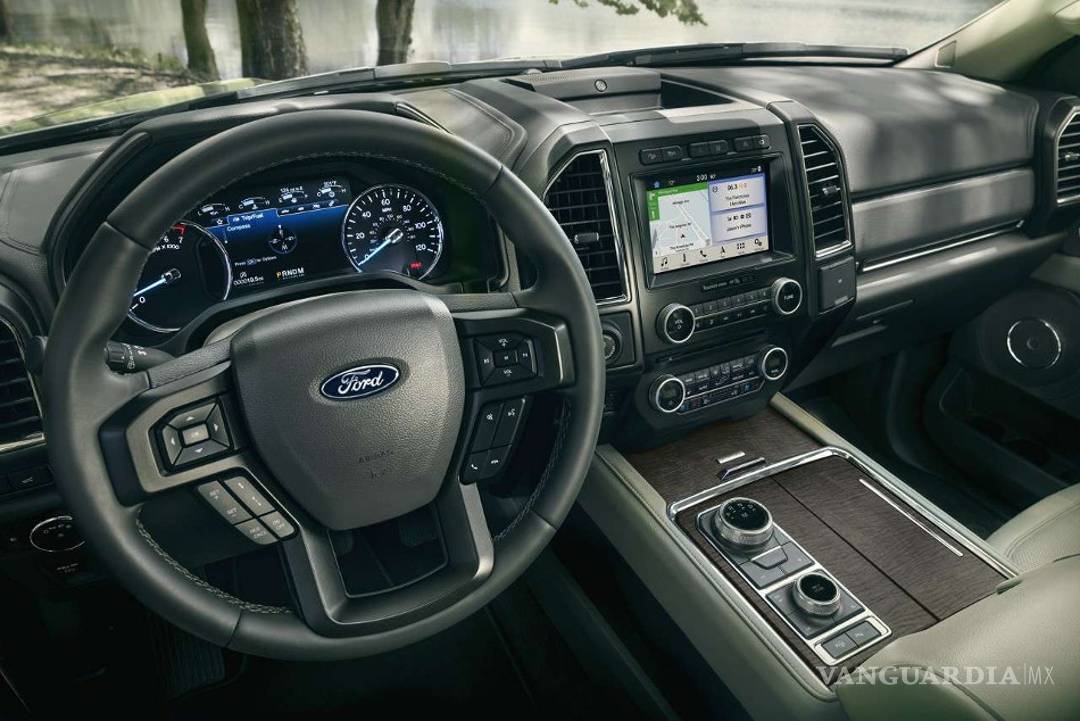 $!Ford Expedition Max Platinum 4X4, poder y comodidad a lo grande