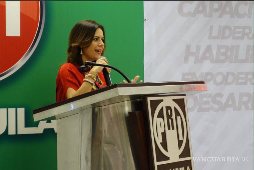 $!Inician las clases para 10 mil mujeres priístas