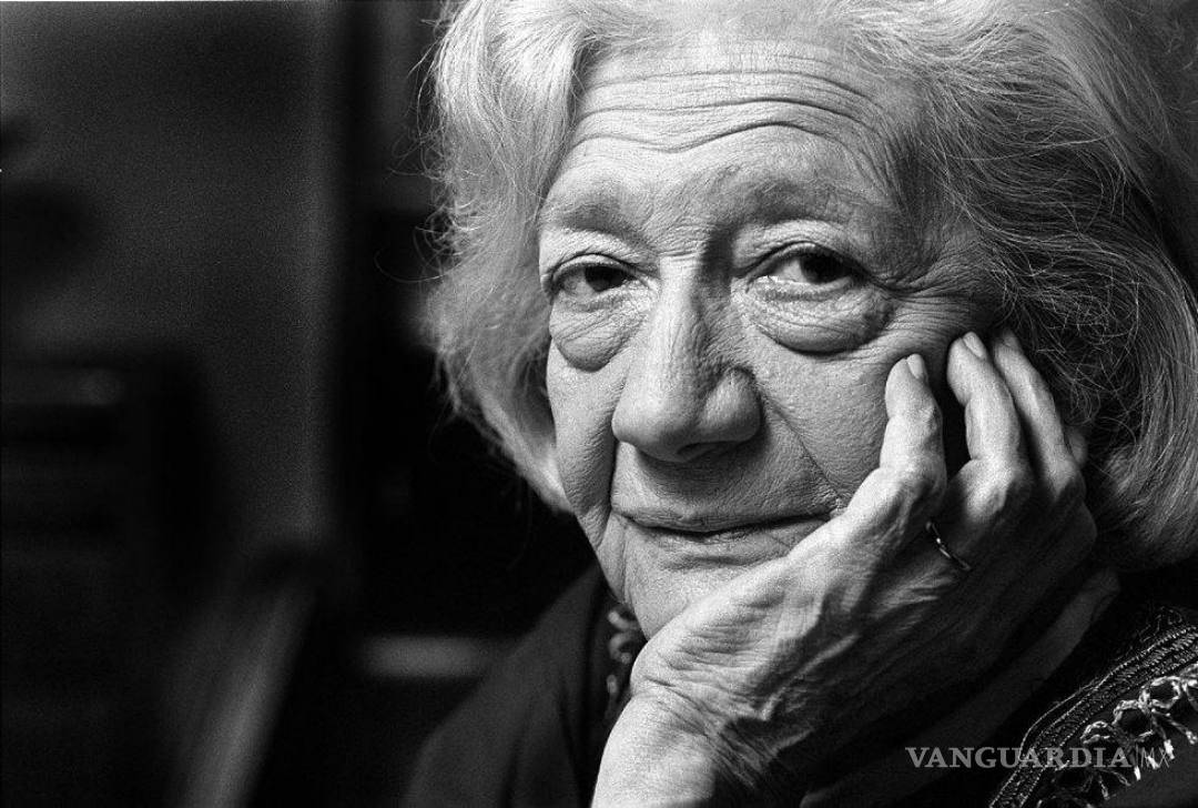 $!Instituto Cervantes resguarda legado literario de Ana María Matute