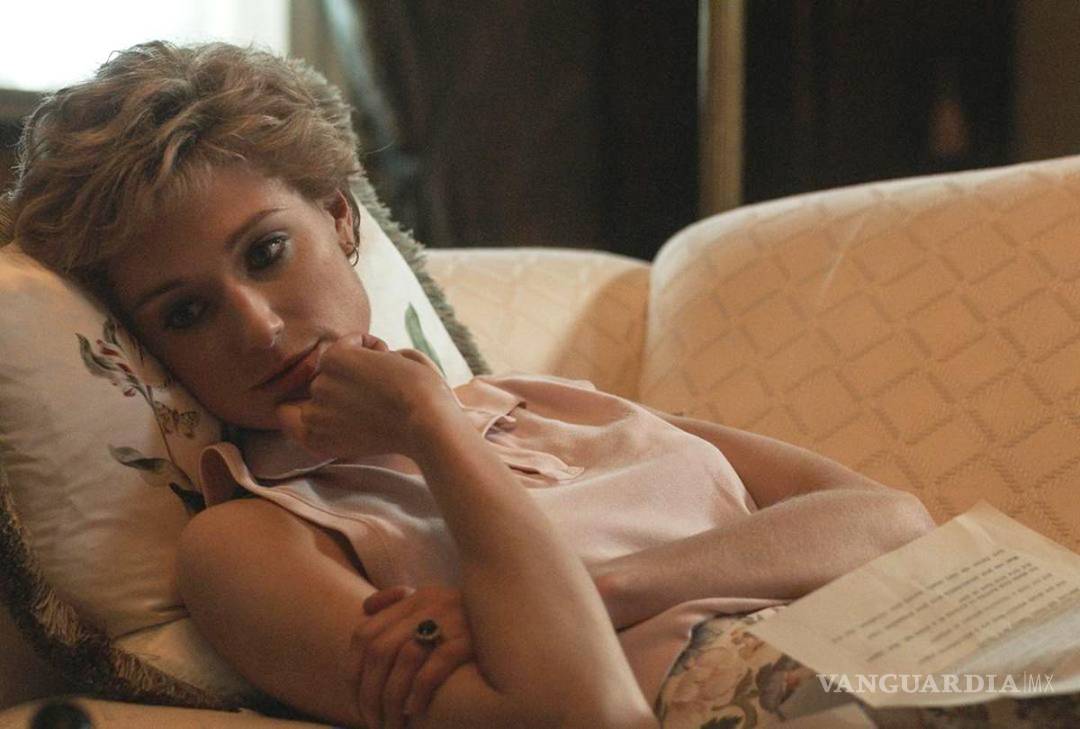 $!La Princesa Diana será interpretada por Elizabeth Debicki.