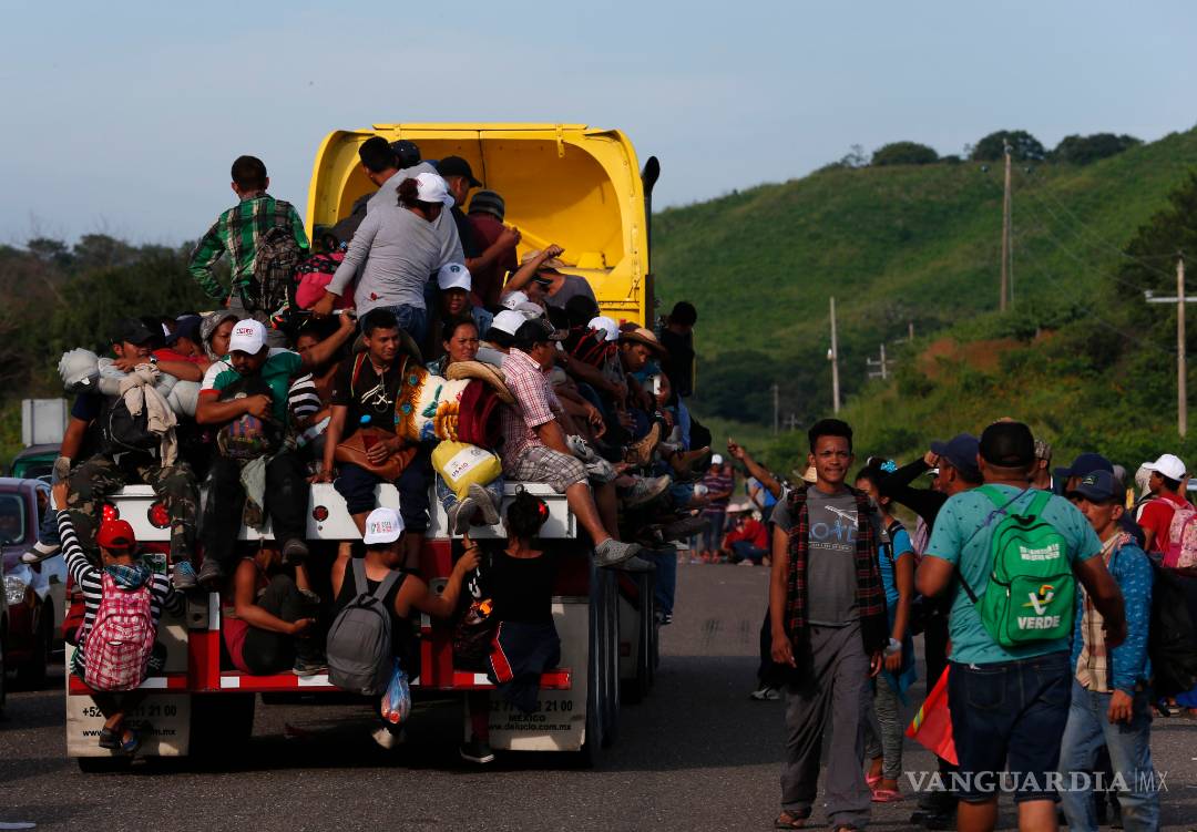 $!Planea Trump albergar a migrantes en “tiendas de campaña”, expertos alertan del peligro de enviar soldados a la frontera