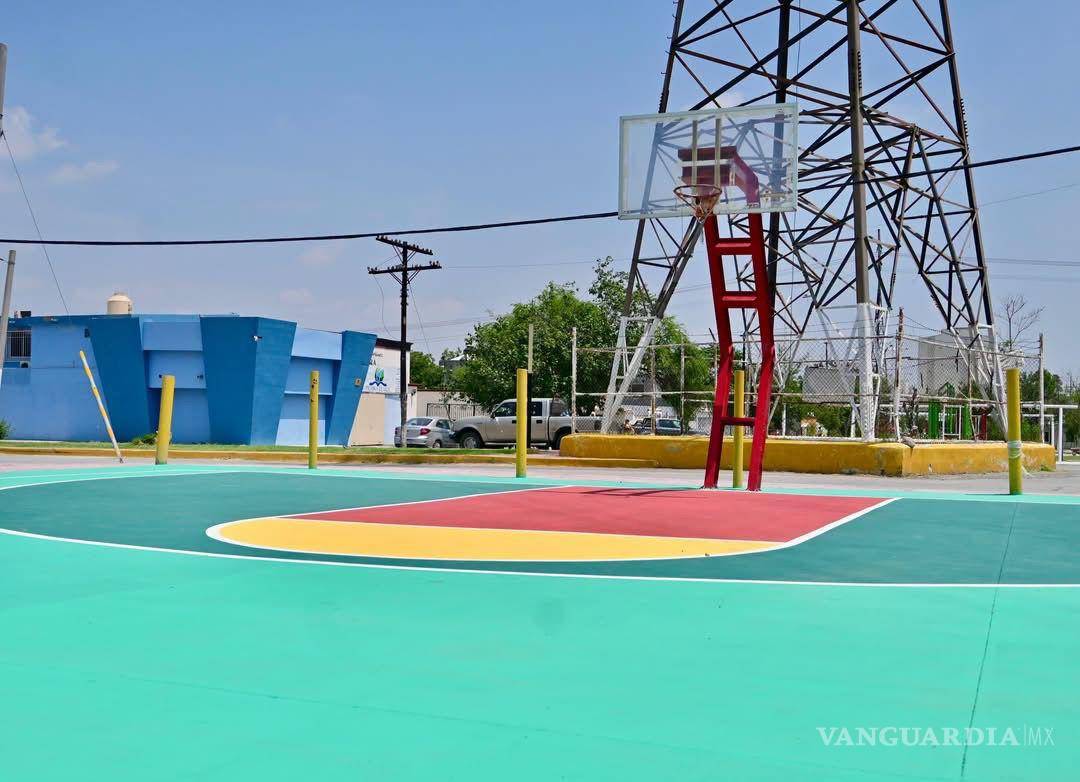 $!Obras de infraestructura urbana buscan mejorar movilidad y espacios públicos en Monclova.