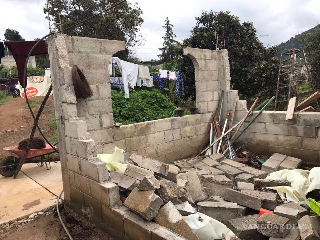 $!“Zona de guerra”: Así describen a Jojutla los afectados por el sismo en Morelos