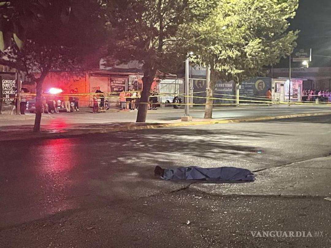 $!El cuerpo fue llevado al Semefo.