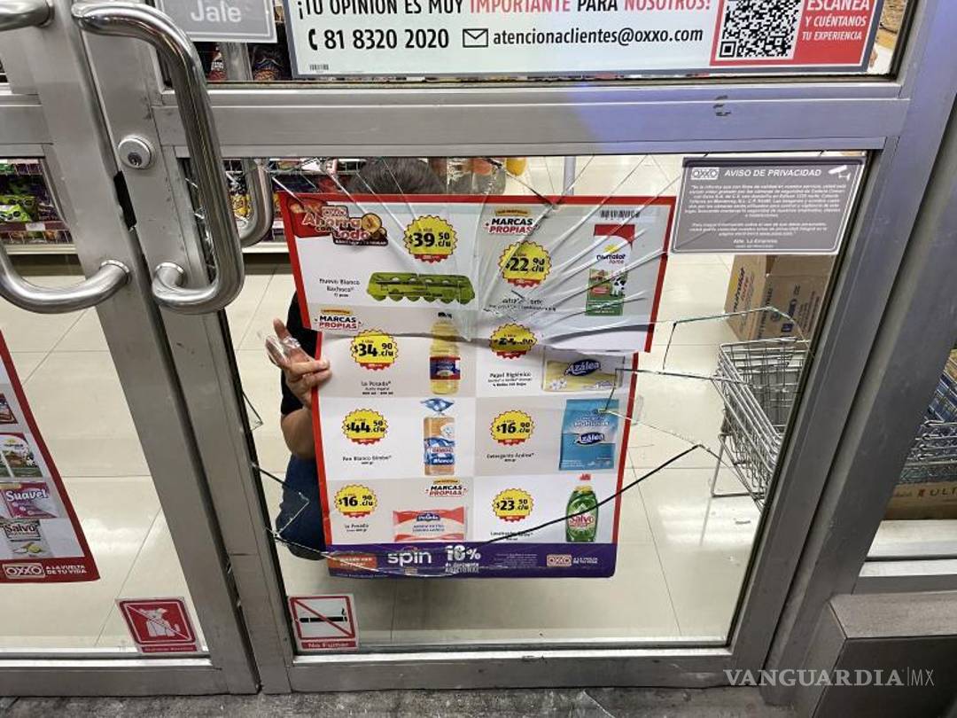 $!La Policía Municipal se movilizó para realizar recorridos en busca de los responsables, sin embargo, no se logró ubicarlos.