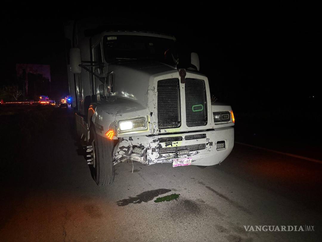 $!Elementos de la Guardia Nacional tomaron conocimiento del accidente para iniciar las investigaciones correspondientes.